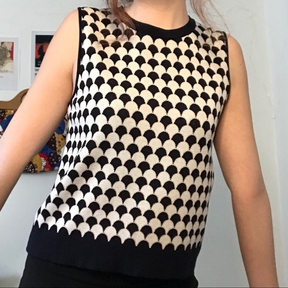 SOLD / navy & white sweater vest - Picture 2 of 2